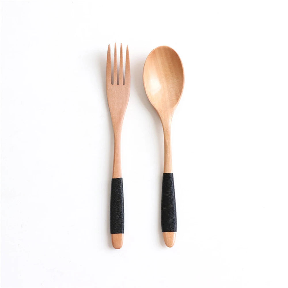 Juego de Cucharas y Tenedores de Madera Natural