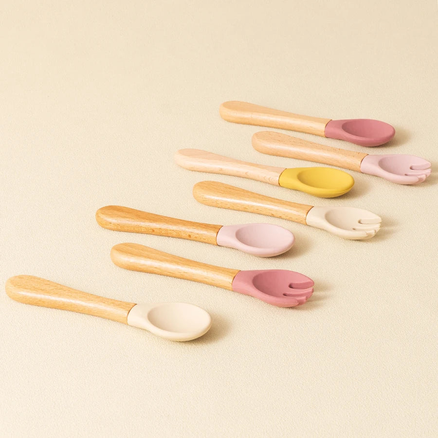 Juego de 2 Piezas de Cuchara y Tenedor de Silicona para Bebé con Mango de Madera