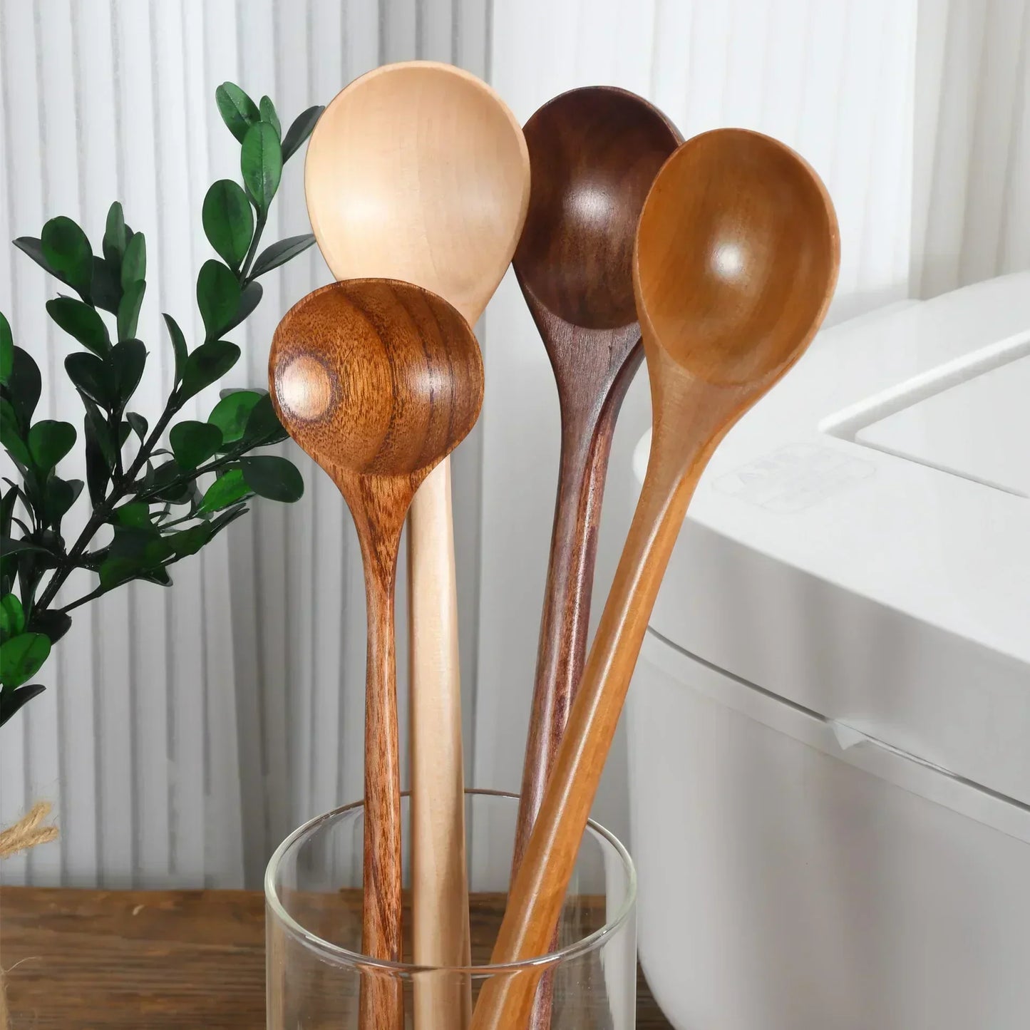 Cuchara larga de madera estilo coreano